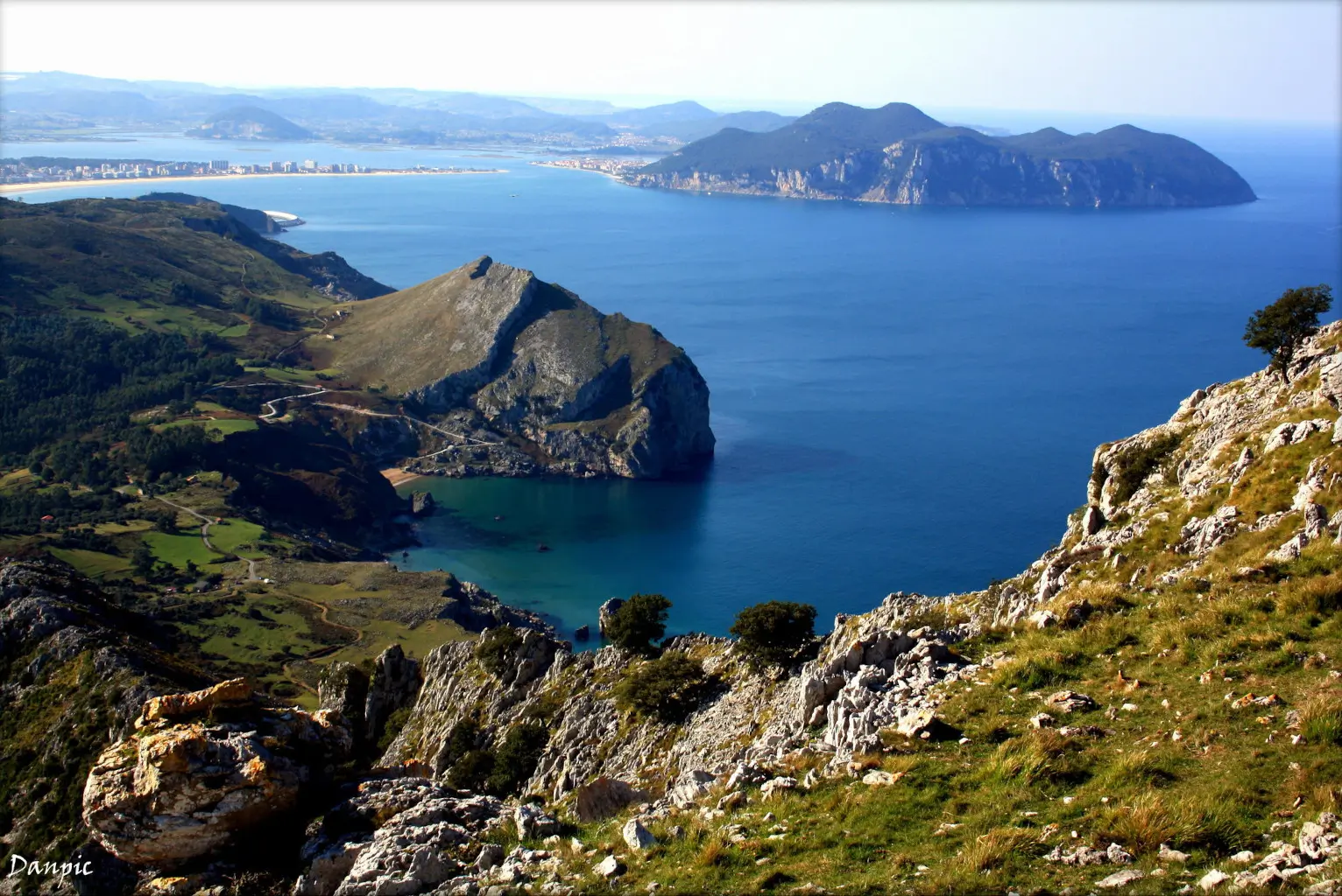 38030646325_03dd9920a9_k-1